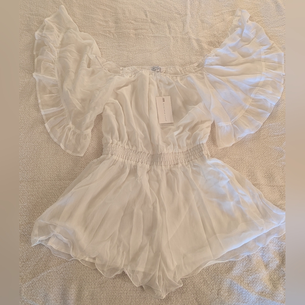 Endless Rose  Romper Flattering Size M Peasent Style Gorgeous & Lightweight NWT